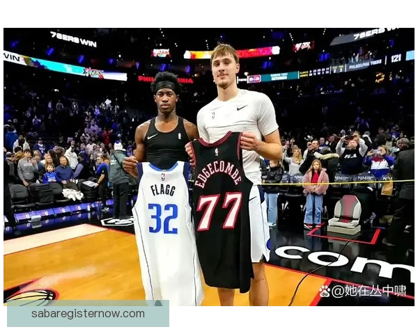 埃奇库姆伤愈复出砍下22分13篮板 76人连续两季横扫爵士 贝利豪取25分 埃奇库姆伤愈复出砍下22分13篮板 76人连续两季横扫爵士 贝利豪取25分