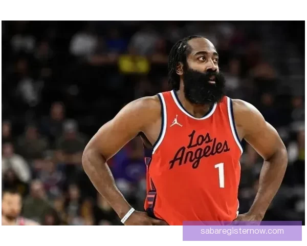 斯特鲁斯手感火热今夜投篮如有神助获哈登盛赞巨大肯定与荣幸时刻